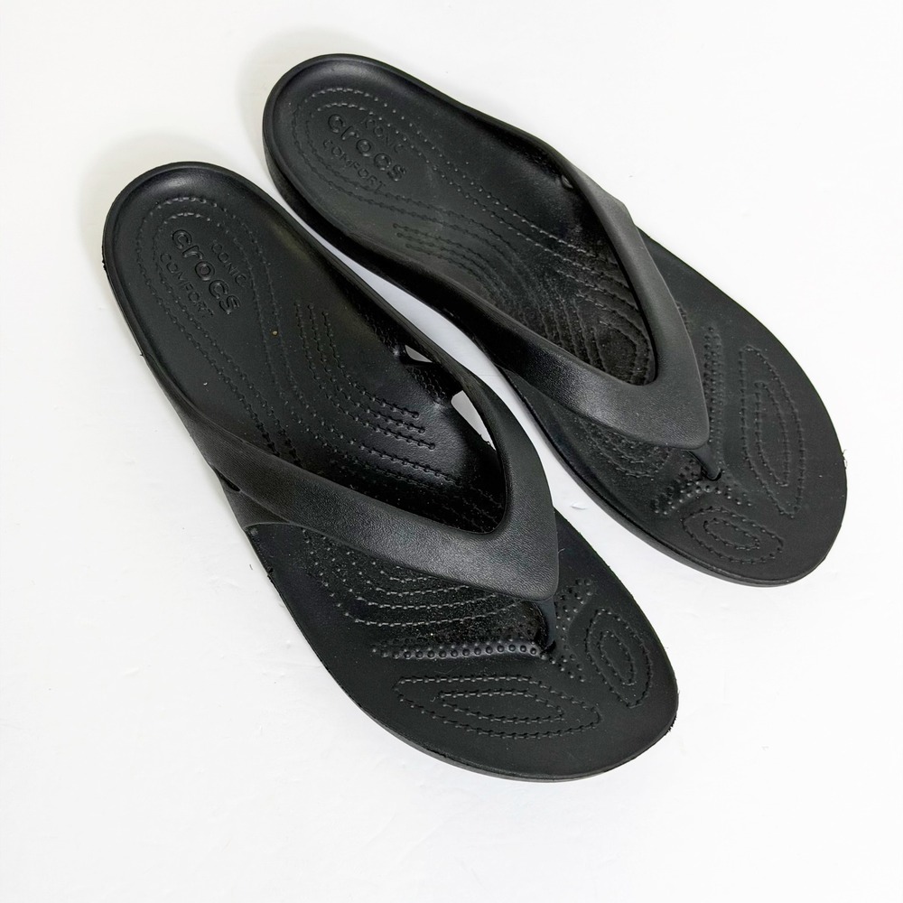 Crocs Flip Flops Women Size 9 Black Kadee II Lightweight Comfort Sandals